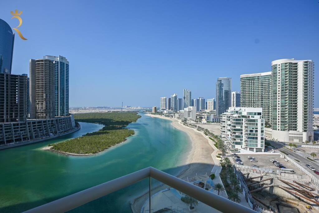 Appartamento Luminous 1br Al Reem *