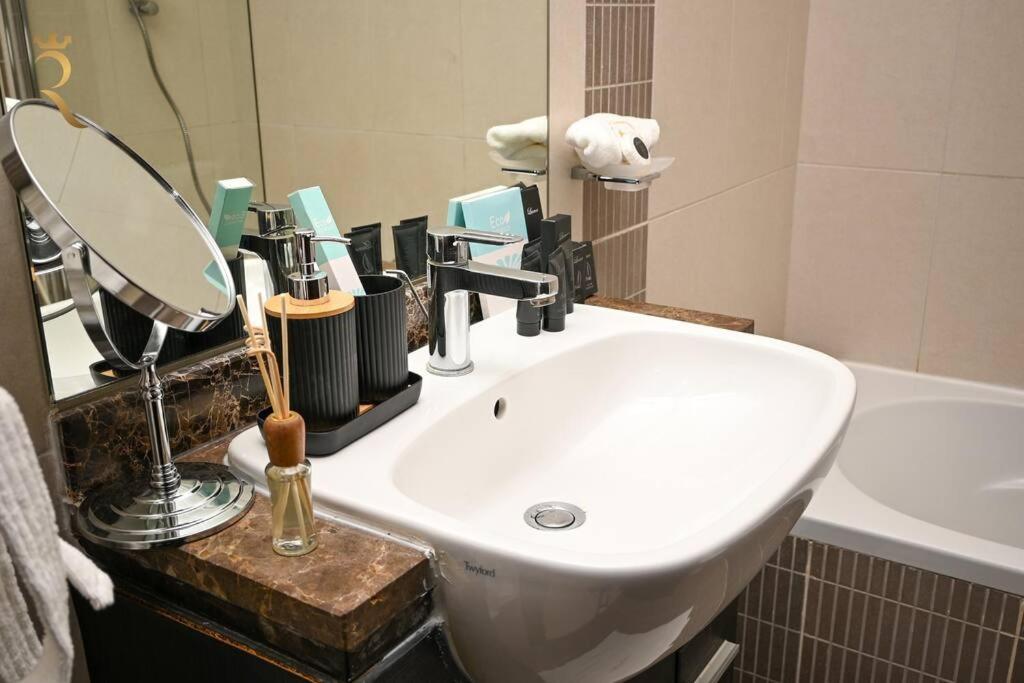 Luminous 1br Al Reem Appartamento