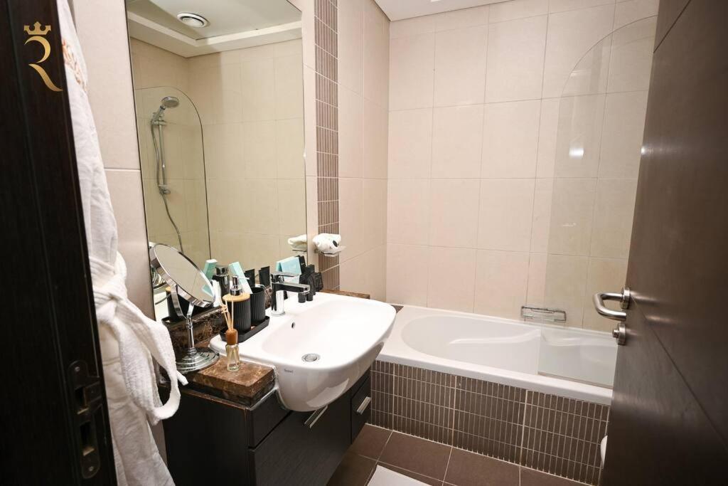 Appartamento Luminous 1br Al Reem *