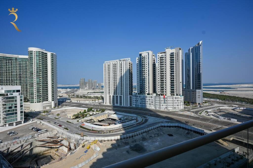 Appartamento Luminous 1br Al Reem *